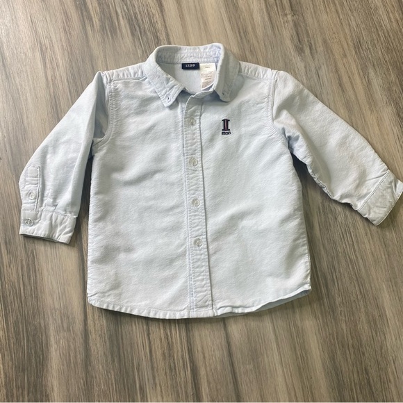 IZOD Button Up Long Sleeve Collared Light Blue Shirt in Size 24 months - Picture 1 of 9